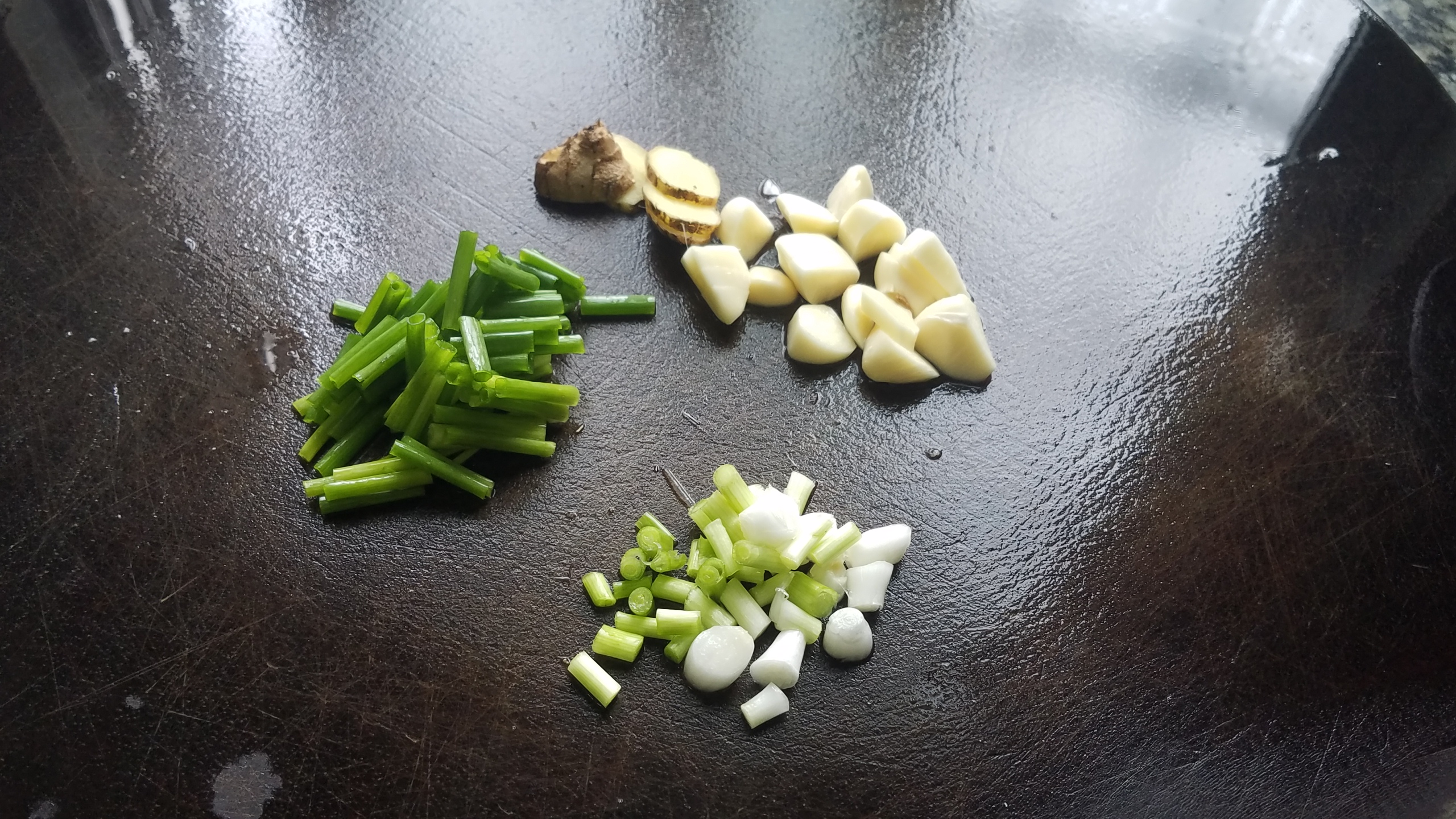 日本豆腐和鱼豆腐虾仁做法,广东虾仁豆腐正宗做法