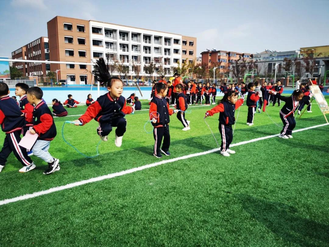 运动润童心快乐助成长,运动润童心健康筑梦想