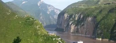 古代文人为什么能把偌大一个世界的生僻角，变成人人心中的故乡？