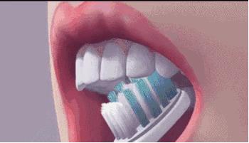 让孩子拥有一口漂亮的牙齿,0-6岁刷牙攻略让孩子拥有一口好牙