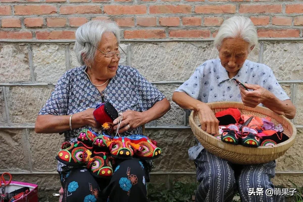 非遗手工艺虎头鞋,非文化遗产手工鞋