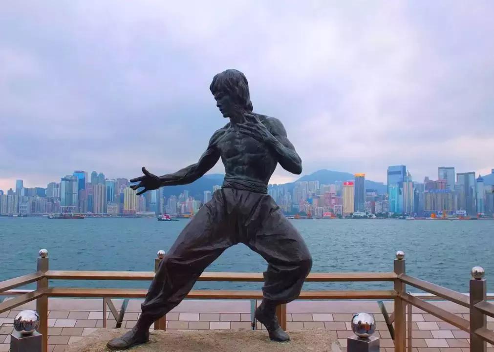 像彩色水果糖一样的香港,让人心动