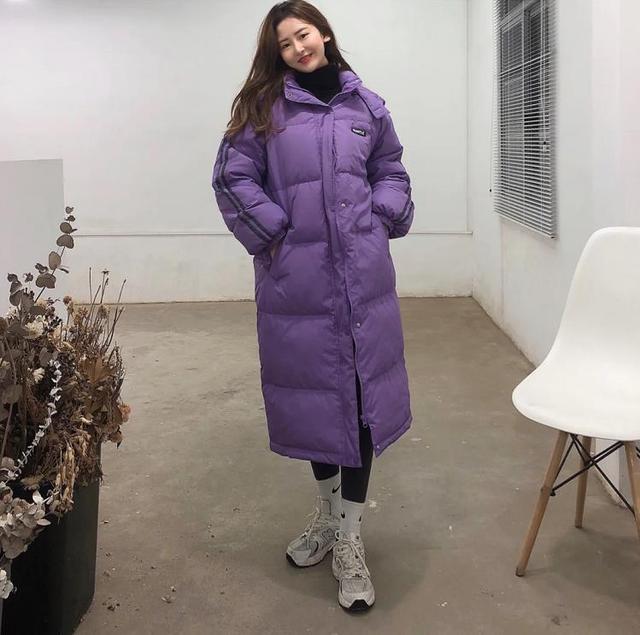 长羽绒服鲨鱼裤的穿搭,长款羽绒服鲨鱼裤冬季穿搭