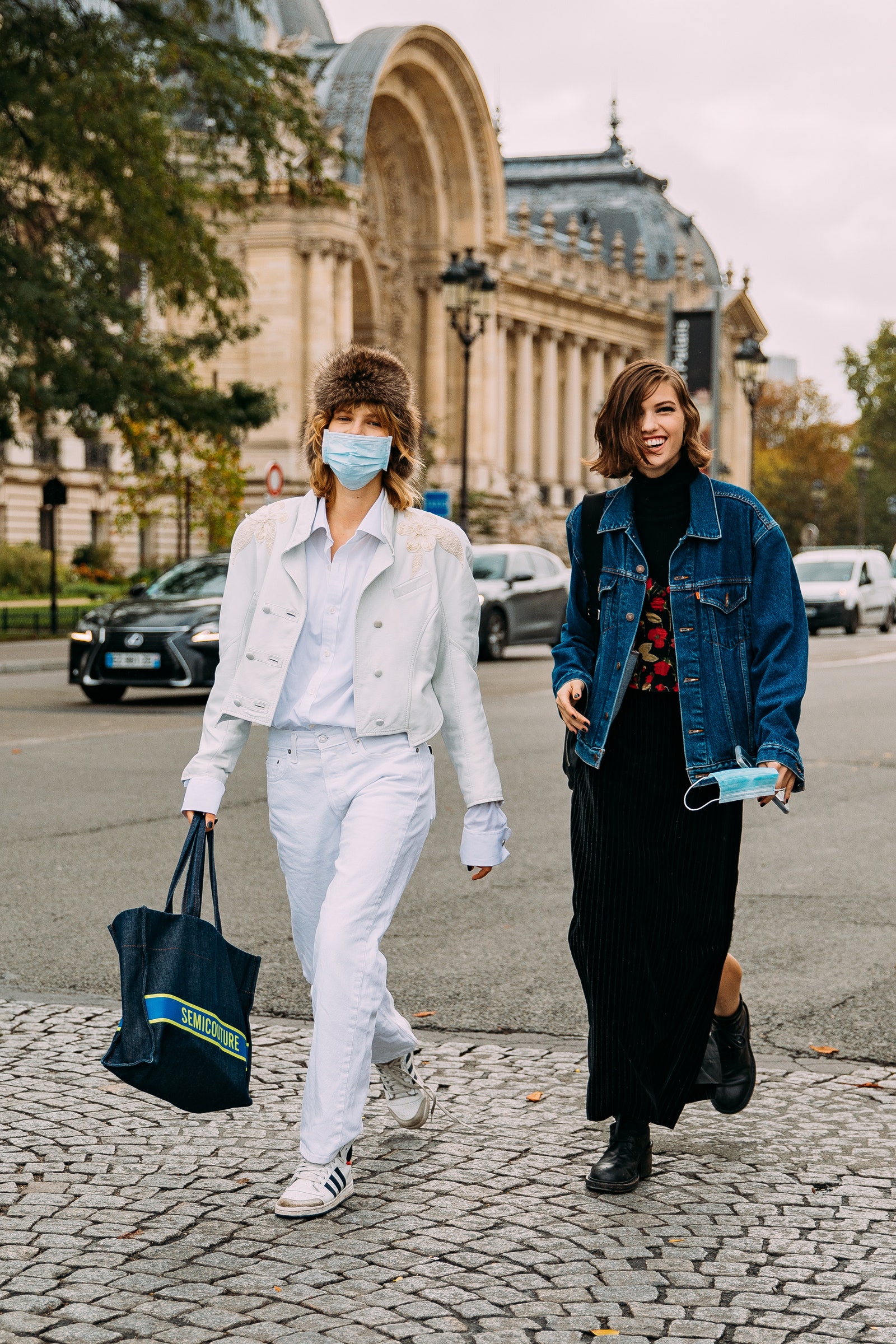 2023春夏巴黎时装周街拍特辑,2021巴黎高定时装周街拍