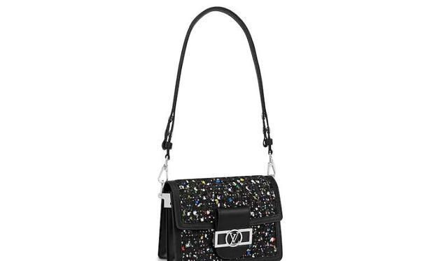 杨丞琳IG平台上晒奢侈品家底，3枚lv包加2枚celine，粗算超10万