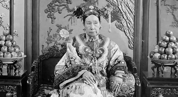 地府十殿阎王有什么区别,地府十殿和阎王哪个厉害