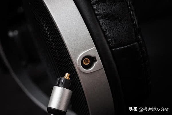 先锋Master1旗舰耳机评测，做工精致，为你呈现天籁细腻的好声音