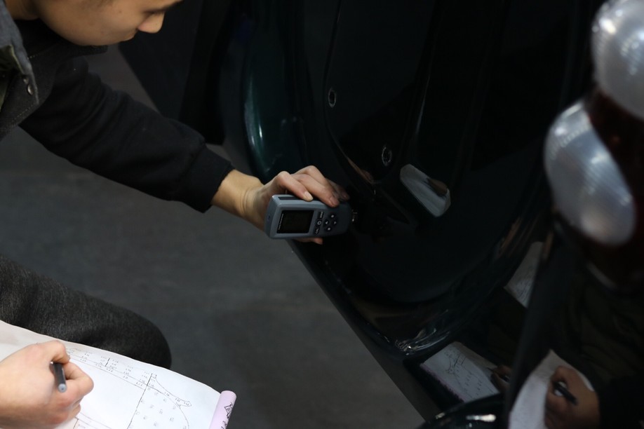 怪兽修车:修复一辆09款中东版丰田霸道,最终旧车变新车