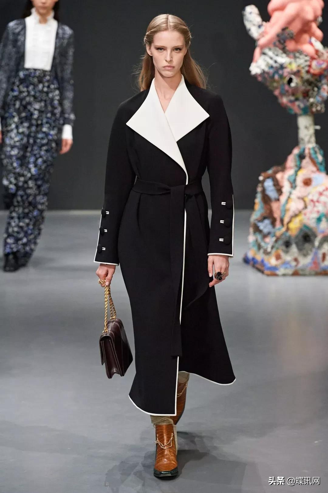 toryburch是真珍珠吗,toryburch算不算奢侈品牌