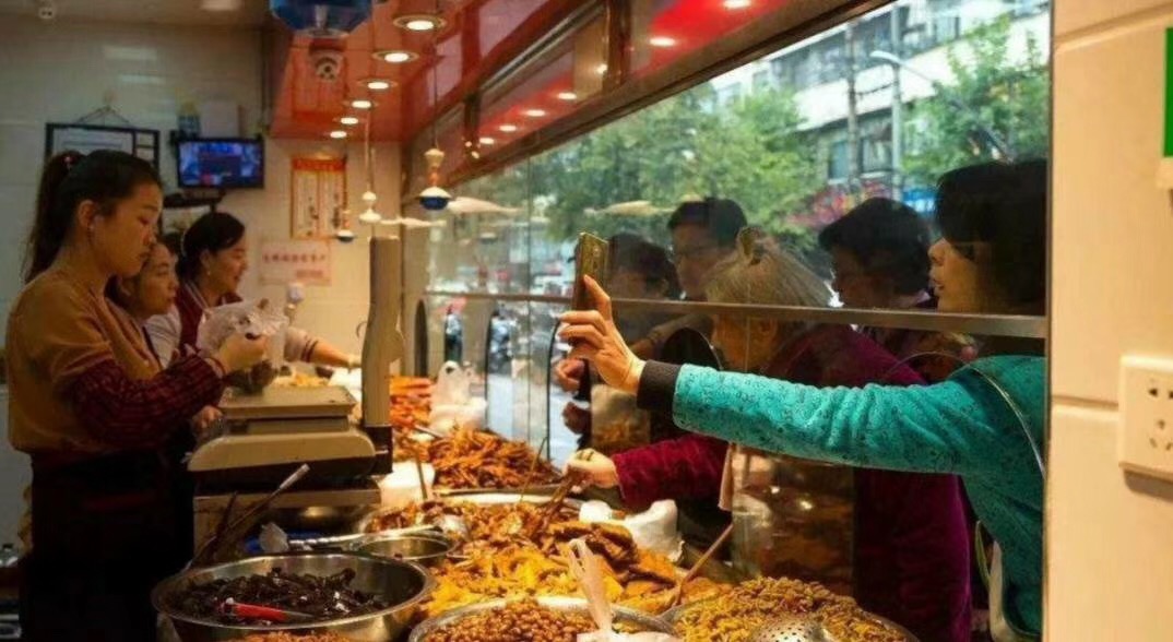 卤菜店感觉没有前景需要坚持吗,开卤菜店思维