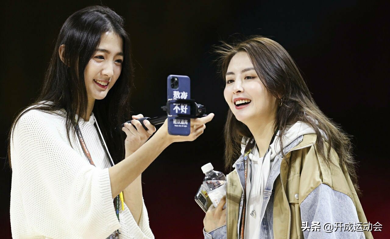 cba拉拉队姑娘,cba拉拉队魅力