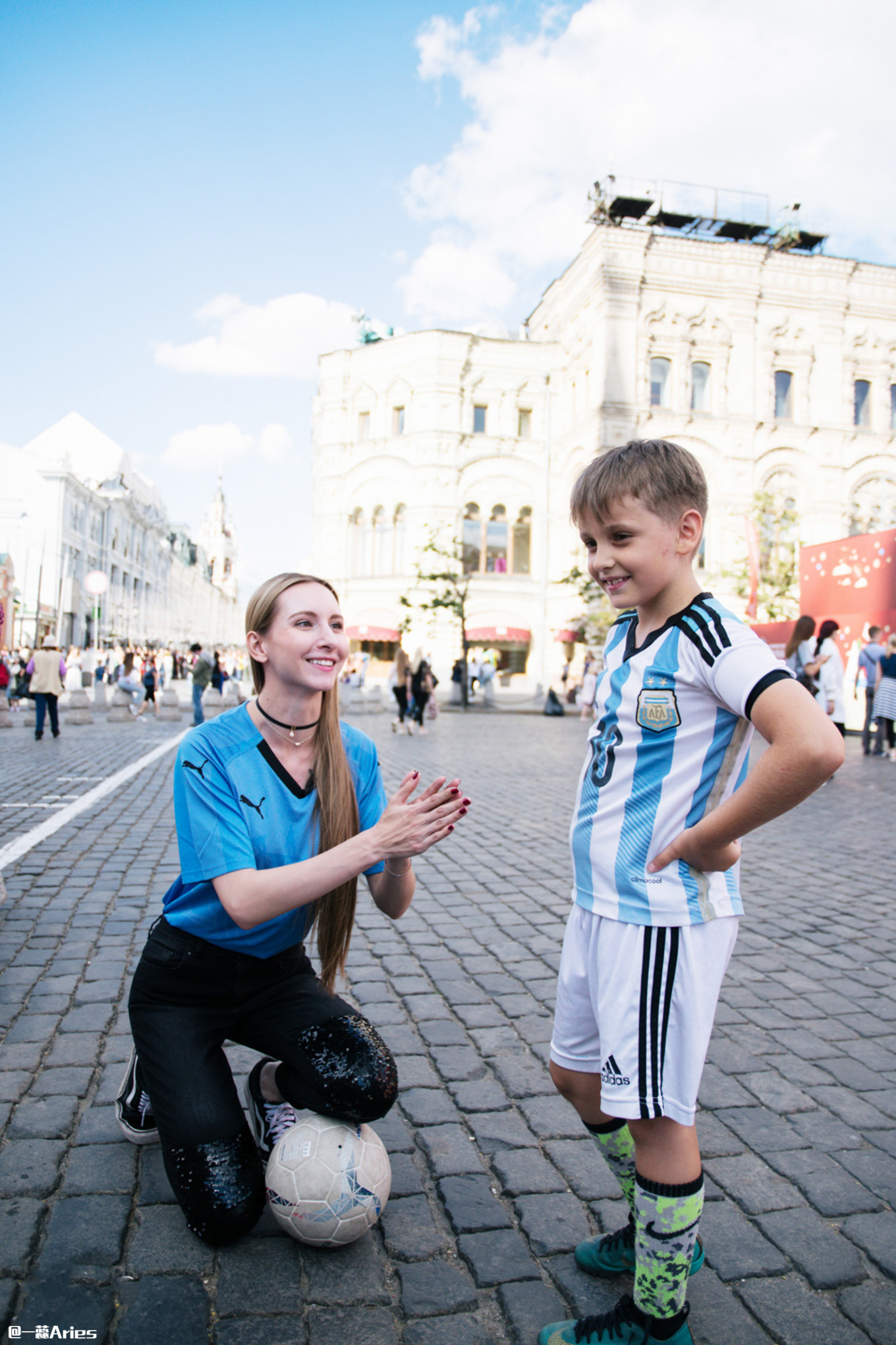 今天想帮我们的好邻居“战斗民族”俄罗斯，也上一次热搜