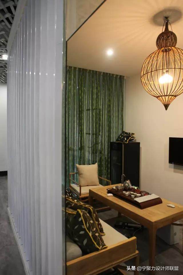 功能在左，美感在右，这家婚礼会所满足了我对幸福的一切幻想