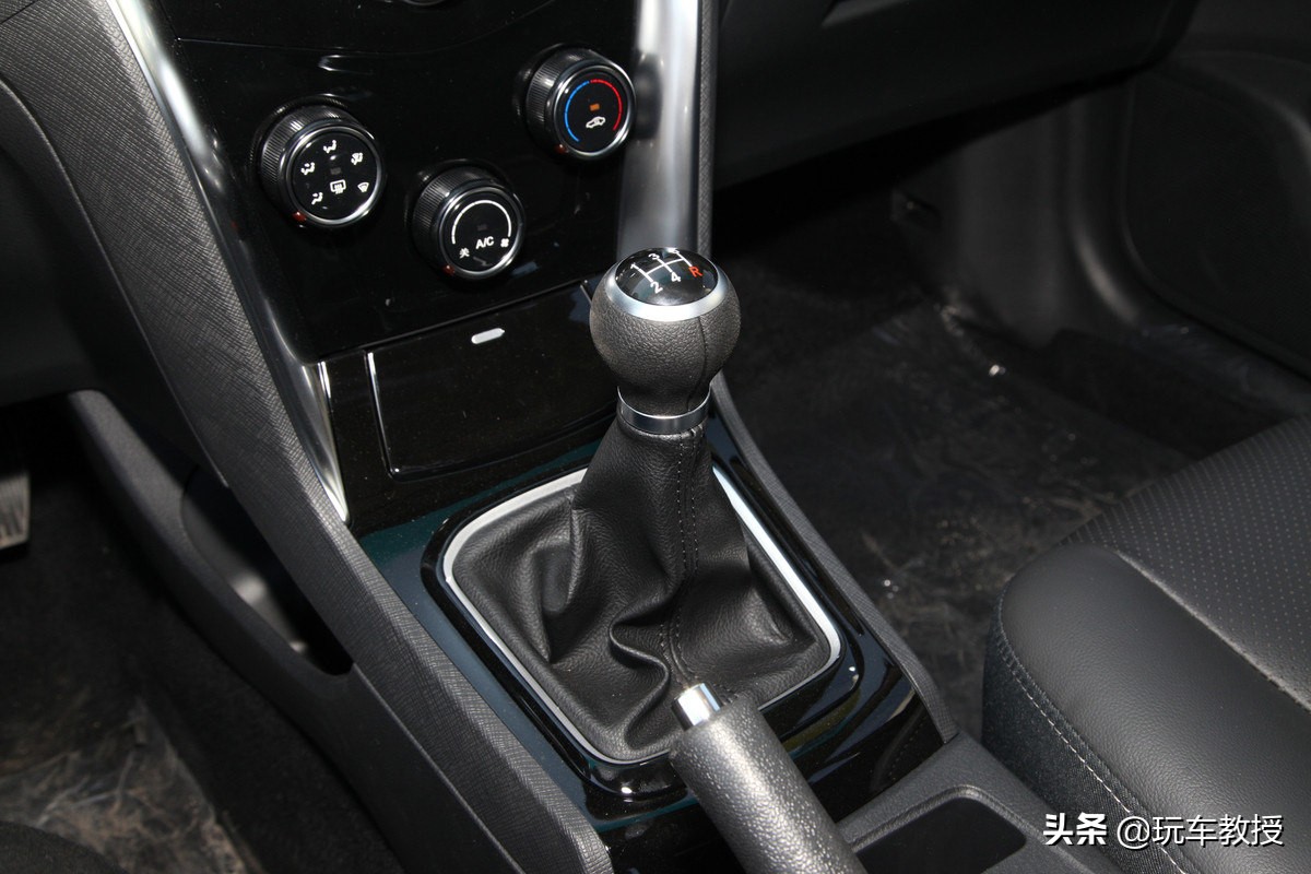 卖了15年！销量超300万辆！5万元多的比亚迪F3有点料