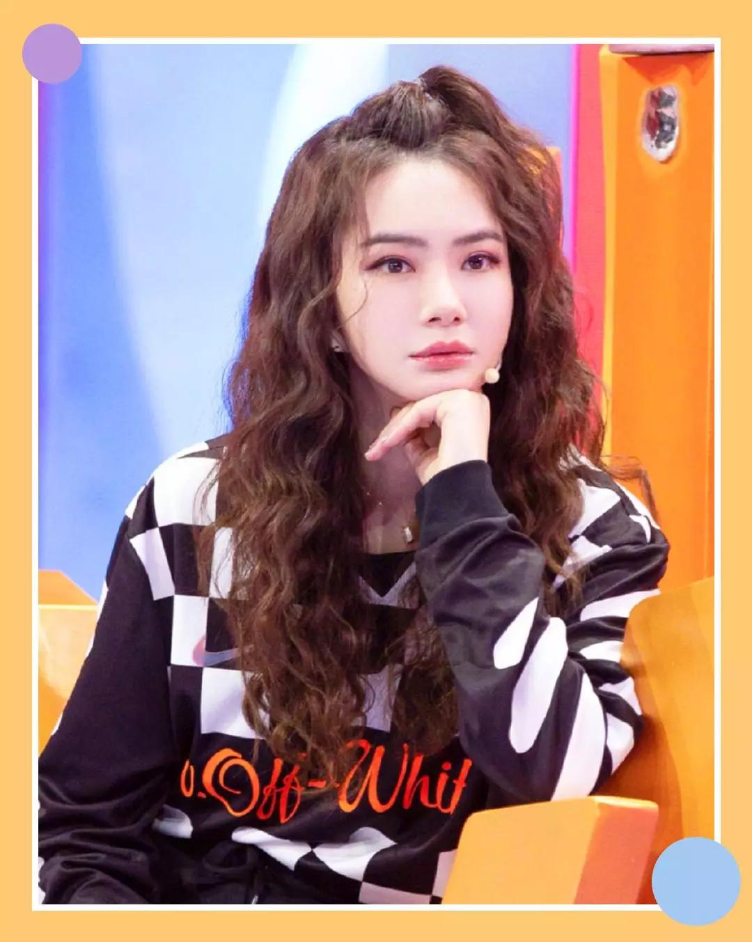 最火流行发型小脸,现在最流行的显脸小发型