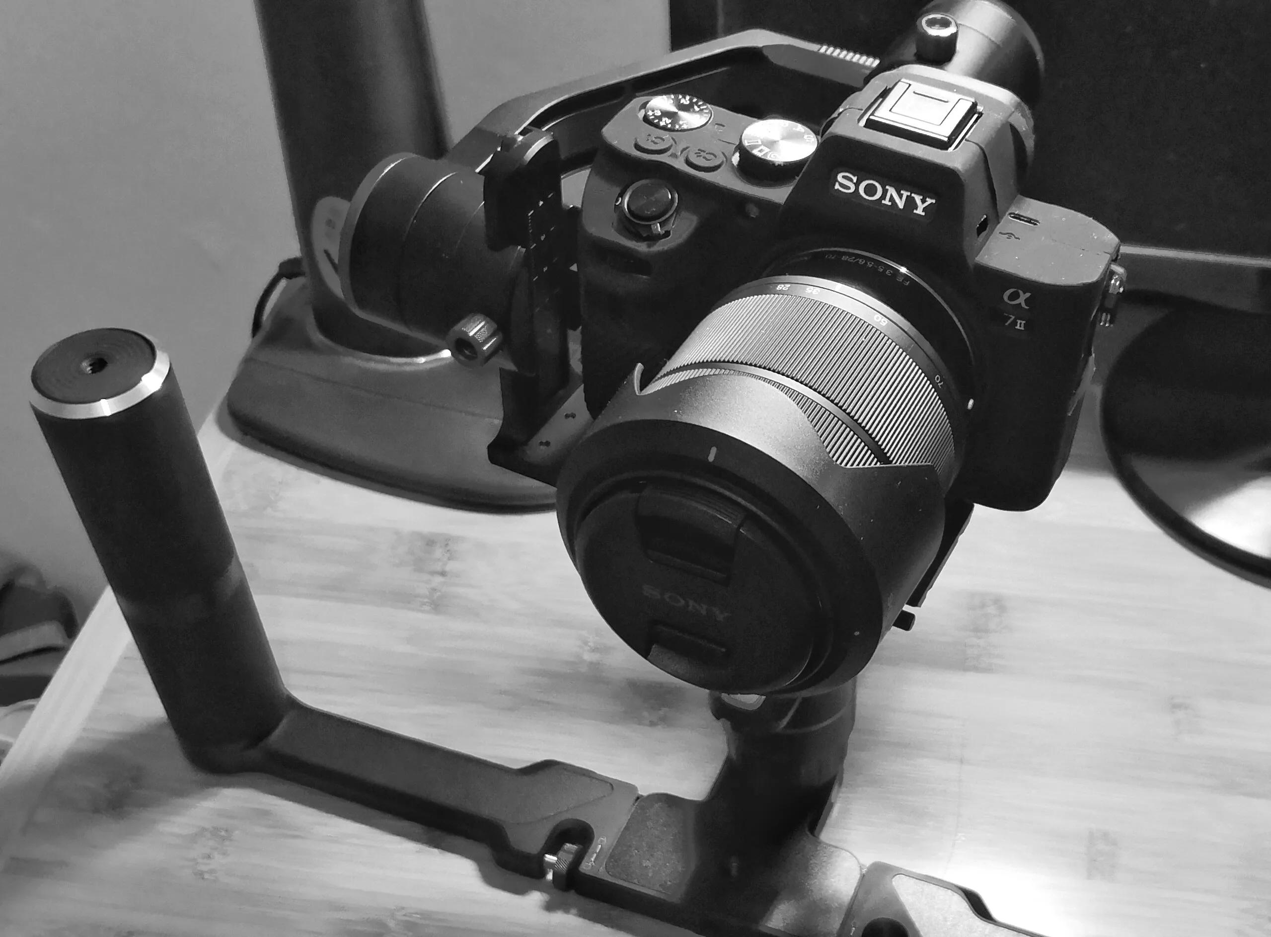 拥有一个相机如何赚钱,大学生用手机赚钱的方法