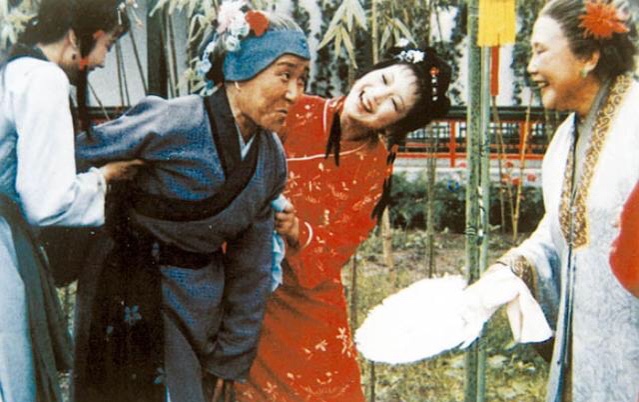 成年人最大心酸就是读懂了刘姥姥,浅谈刘姥姥的高情商