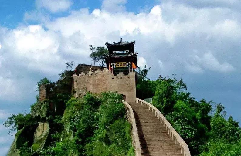 云阳下一个商圈,重庆云阳发展风貌