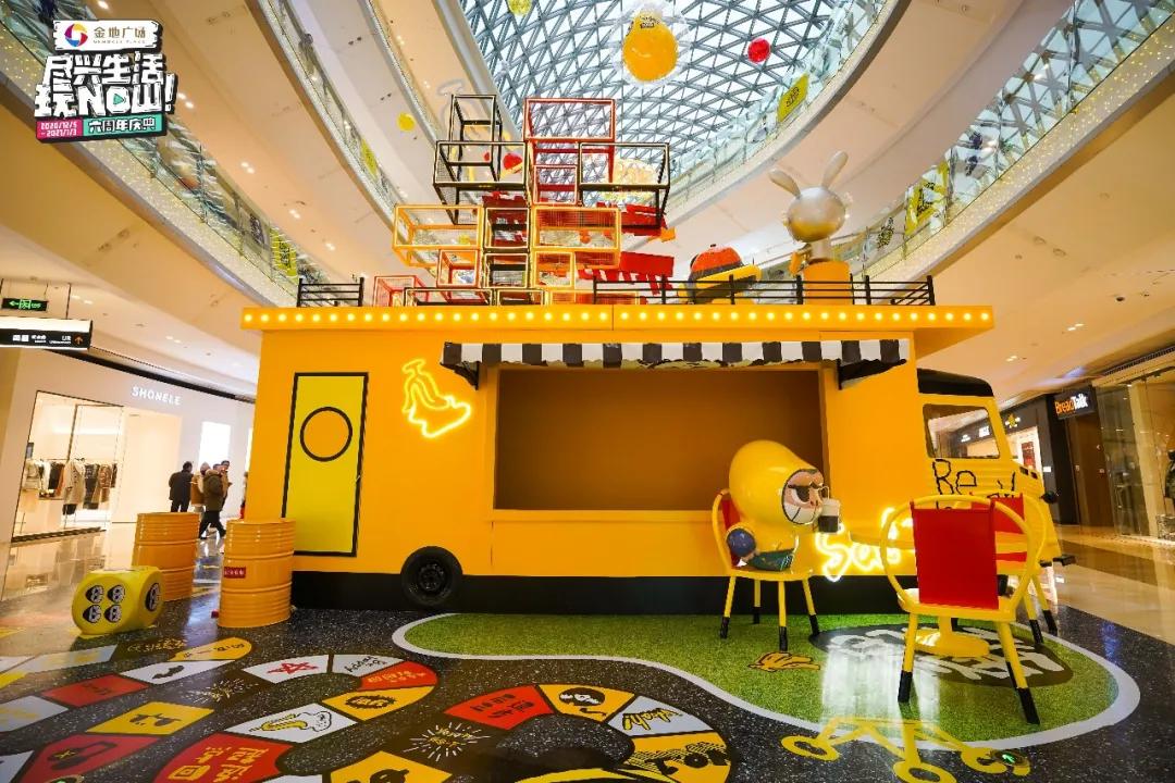 屁屁猩拍了拍你，并递出一张50团100代金券