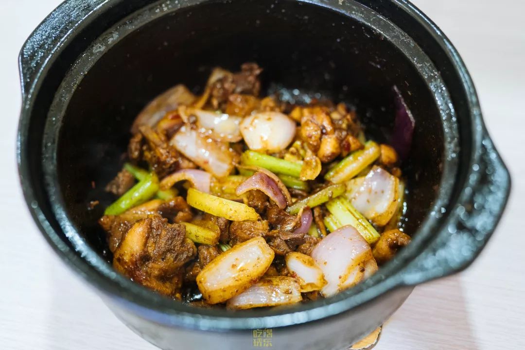 自从藏龙岛有了南延线，我就再没羡慕过别人家的学校！