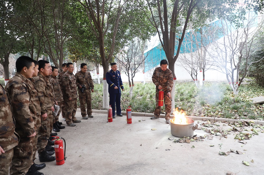 消防安全培训演练年度培训计划,深入兵站开展消防安全培训