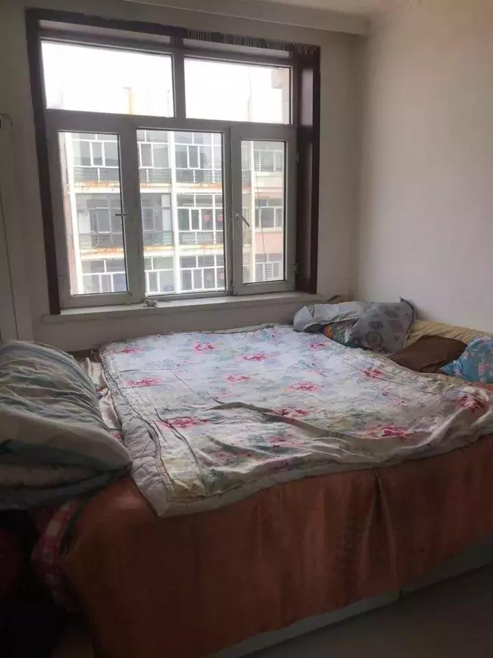 2024款霸道什么时间出售,17年顶配霸道拍卖