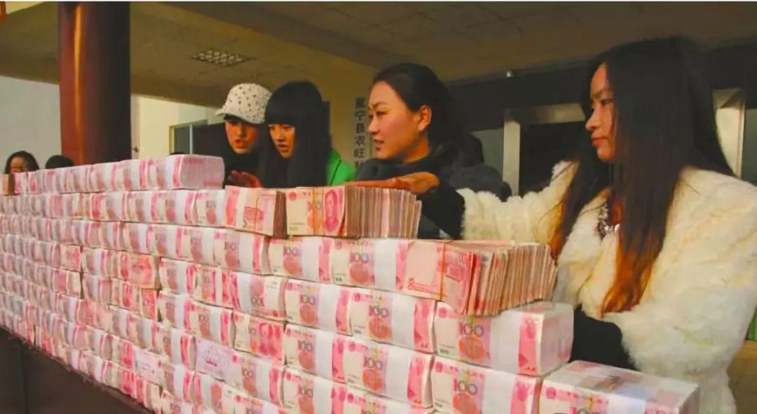 卖*子烟电**这么赚钱的吗?这家公司光年终奖就发了900万!