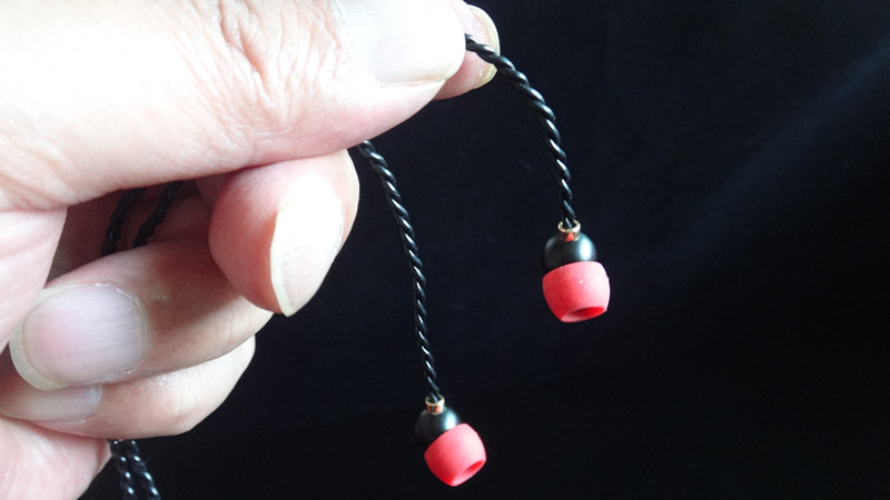 巫·潘多拉入耳式女性耳机适合睡眠时佩戴的耳机