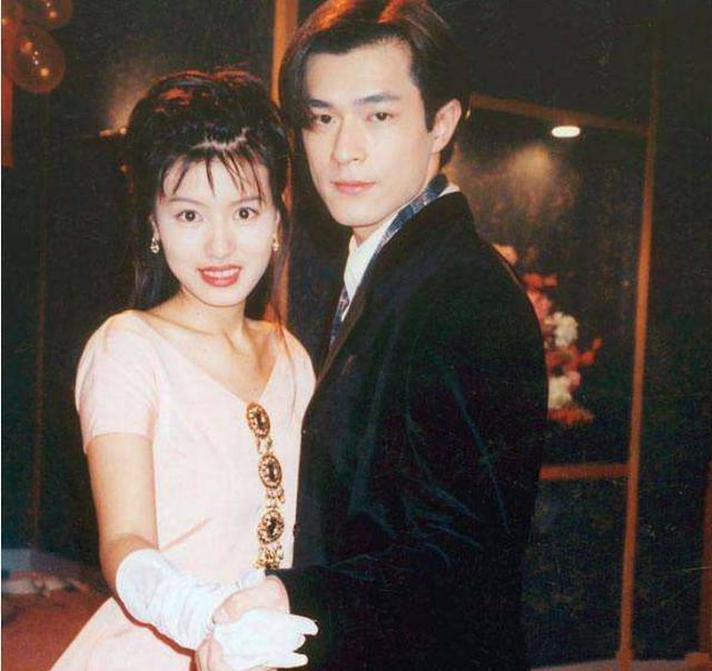 10位港台男星今昔对比,至今未婚的8位香港男星