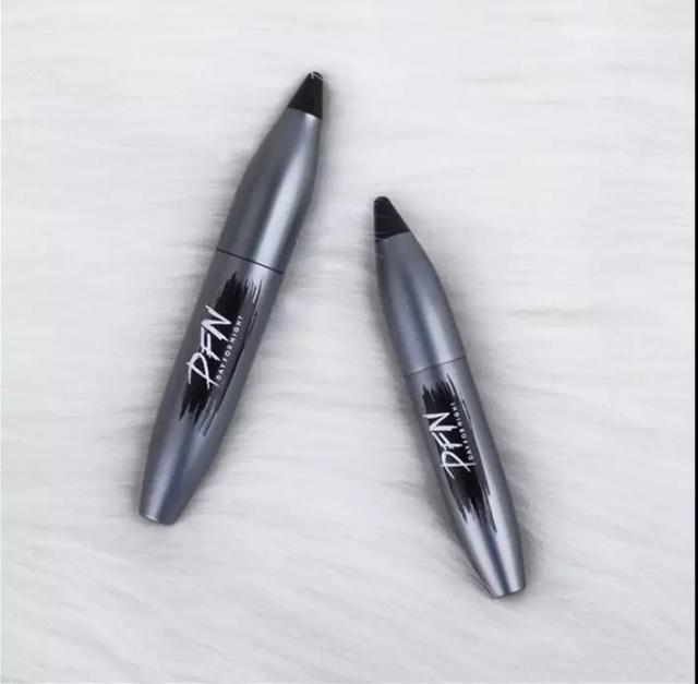 好用的睫毛膏让你电眼十足,放大双眼睫毛膏