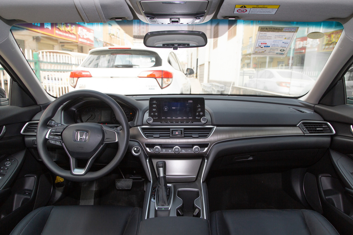 2022款雅阁最低配买不到,雅阁豪华版裸车17万