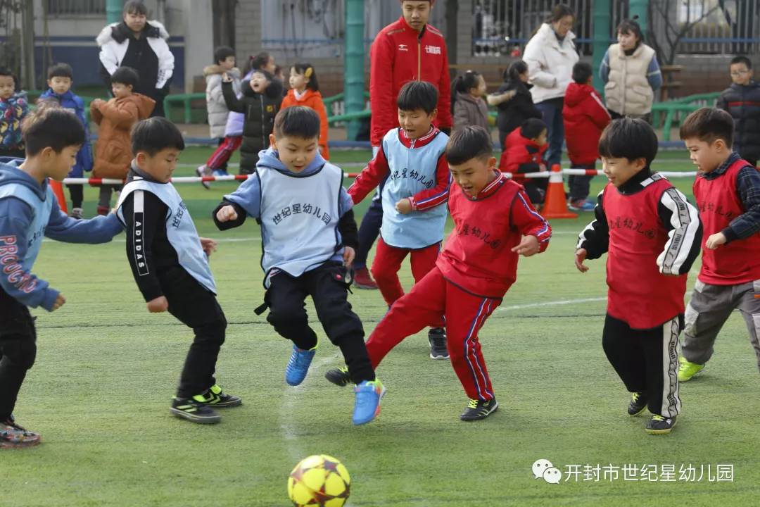 幼儿园足球运动会,幼儿园足球运动展示
