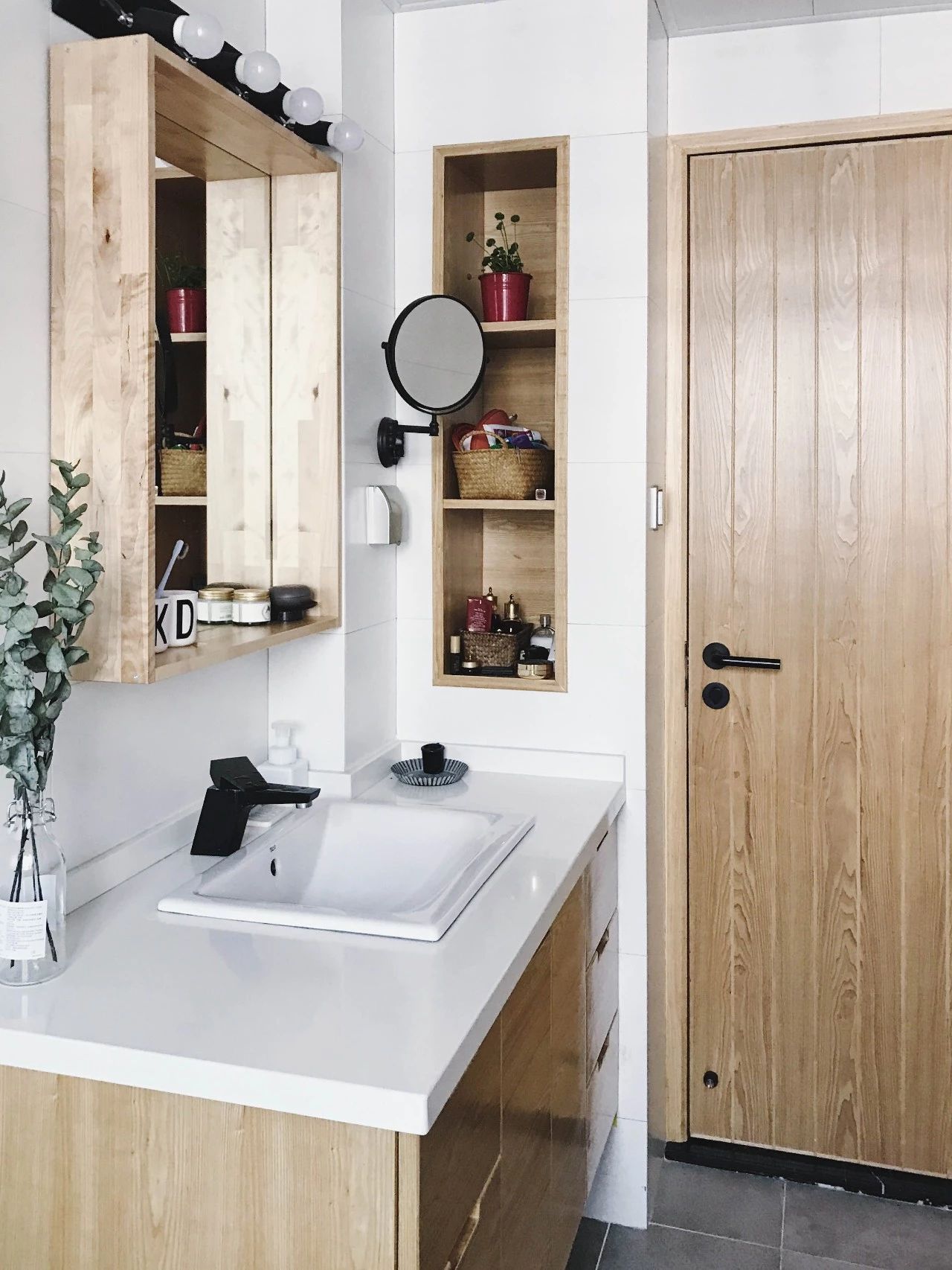 拯救小卫生间的10个设计,几个绝妙小设计拯救脏乱差卫生间