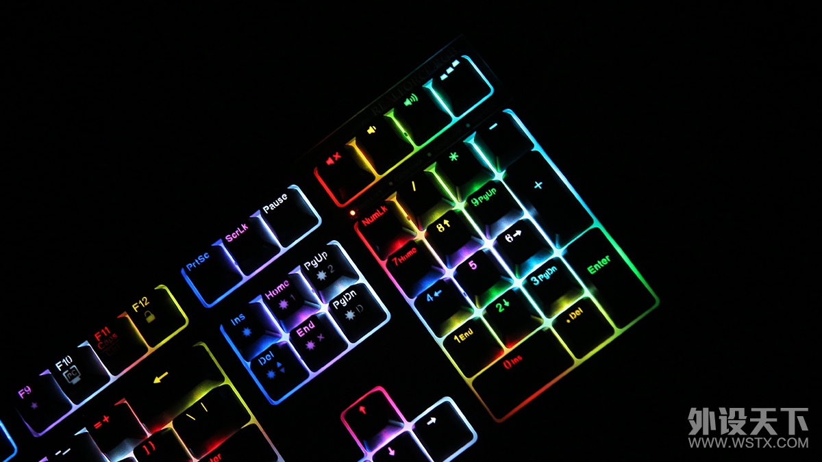炫彩键盘和rgb键盘 (cherry键盘和静电容键盘哪个好)