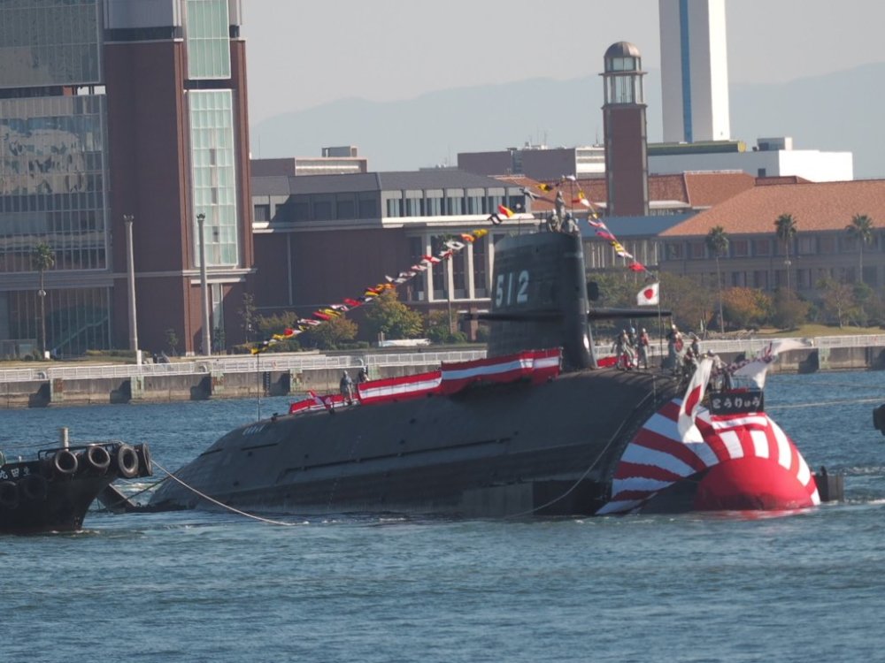 日本海军全部力量,尽遣主力出战