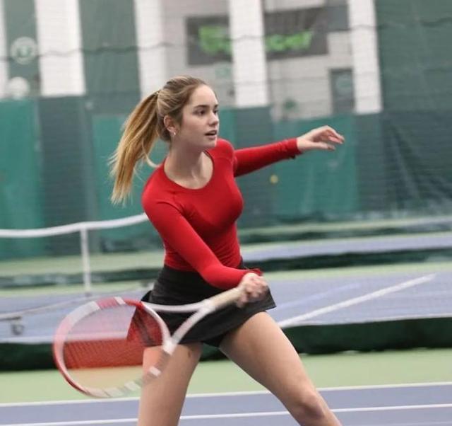 莎拉波娃成名之路,莎拉波娃纽约皇后区打球