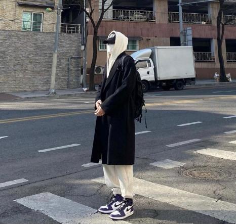 偏瘦的男生夏天怎么穿搭才好看,太瘦的男生怎么穿搭好看