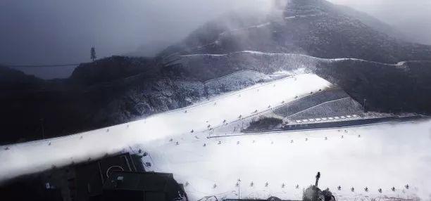 安吉江南天池滑雪场和云上草原,湖州安吉云上草原滑雪场攻略