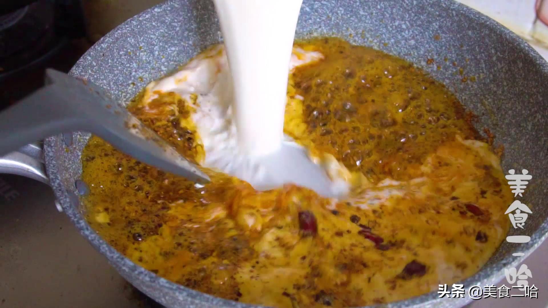 麻辣烫怎么做好吃麻辣底料配方,超好吃麻辣鲜香麻辣烫