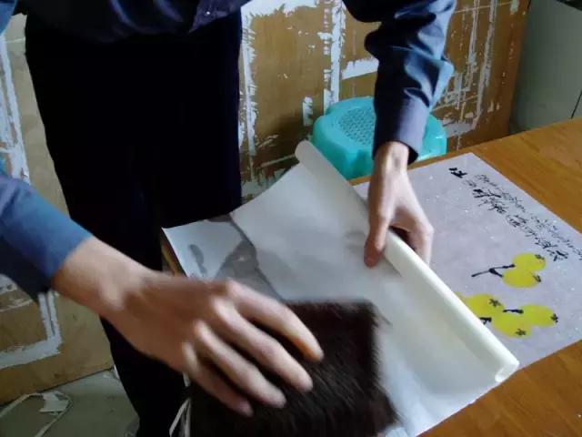 书画装裱的全过程,字画手工装裱如何处理