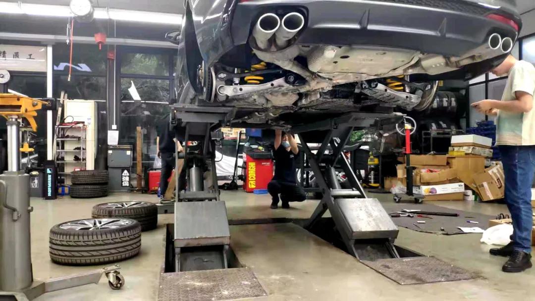 奥迪s4avant,奥迪s44.2