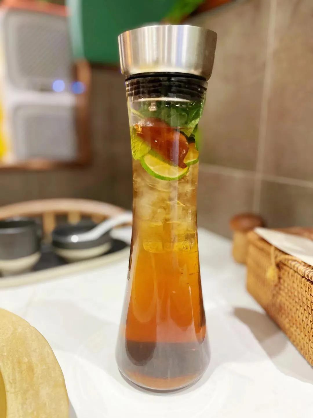 洱遇云南蒸汽石锅王府井店加盟,滇山荷云南蒸汽石锅