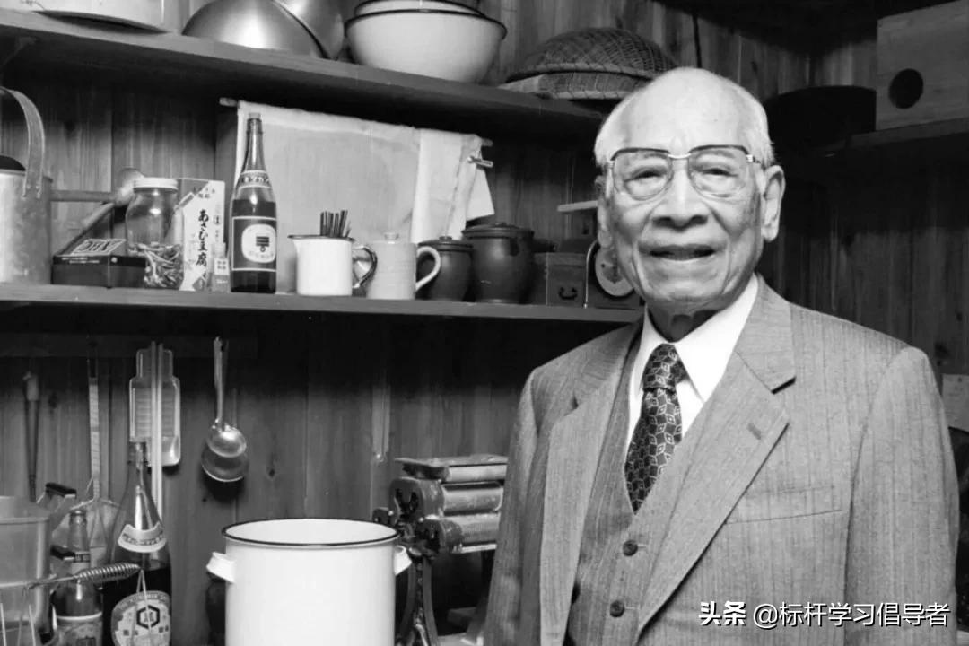 上怼政府,下骂国民!最狂老字号,为何能赚500亿?