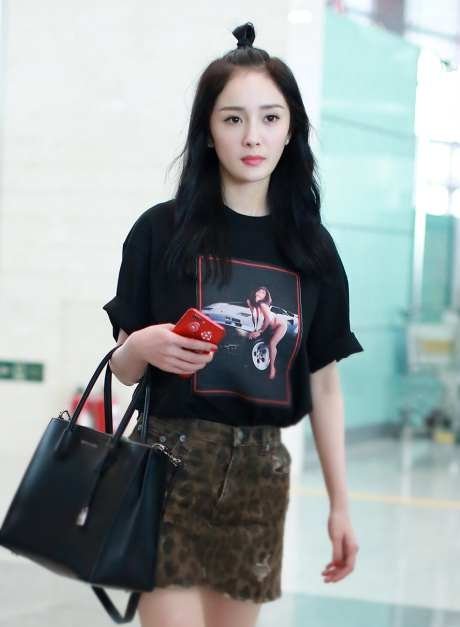 杜蕾斯收购美赞臣，网友编广告：不用我的套，十个月后就买我的奶