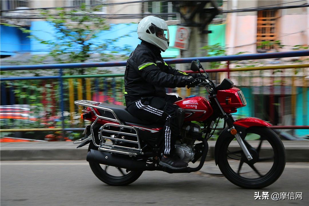新大洲本田战龙150摩托车怎么样,新大洲本田战龙150电喷的质量如何
