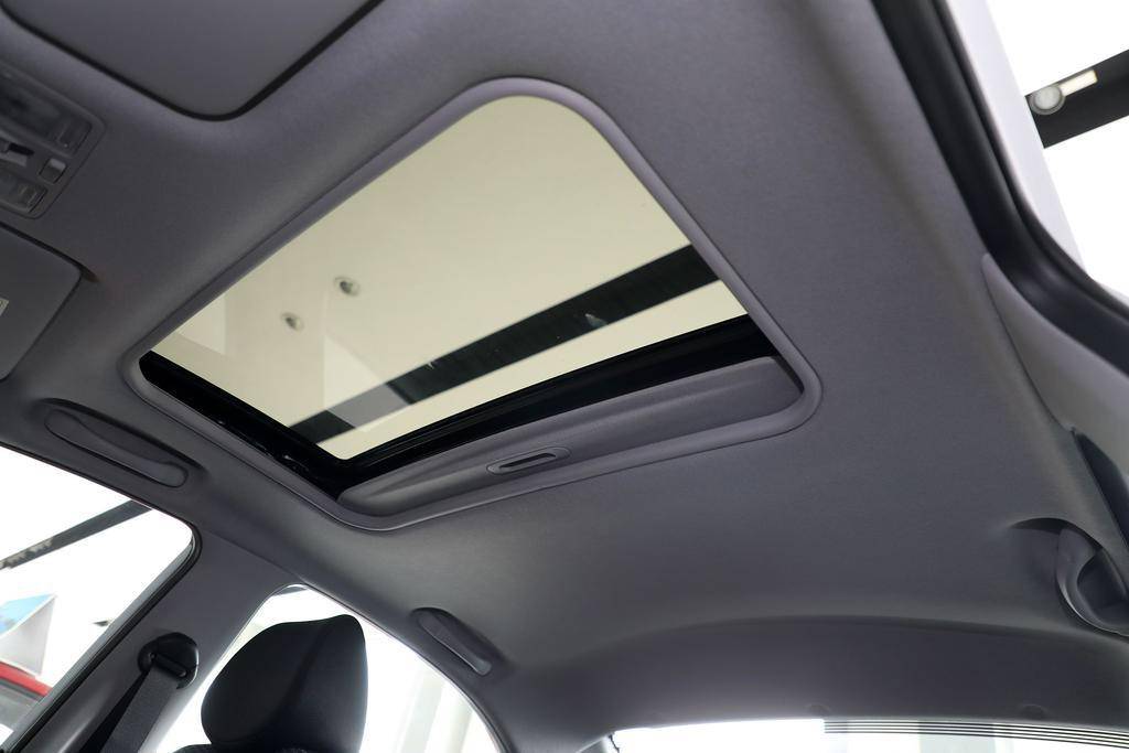 家用现代瑞纳皮实吗,现代瑞纳两厢自动挡suv