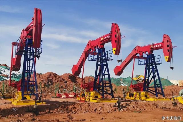 大庆油田发展目标,大庆油田获得重大突破的意义