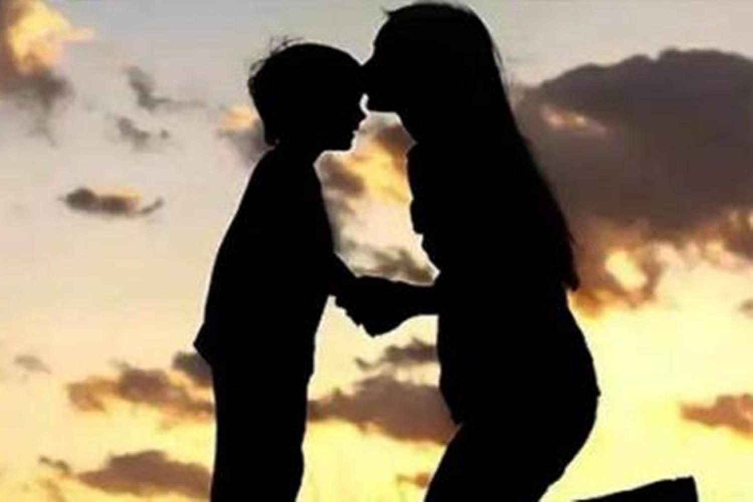 孕妈五个月腰疼,孕妇五个月腰痛到睡不着