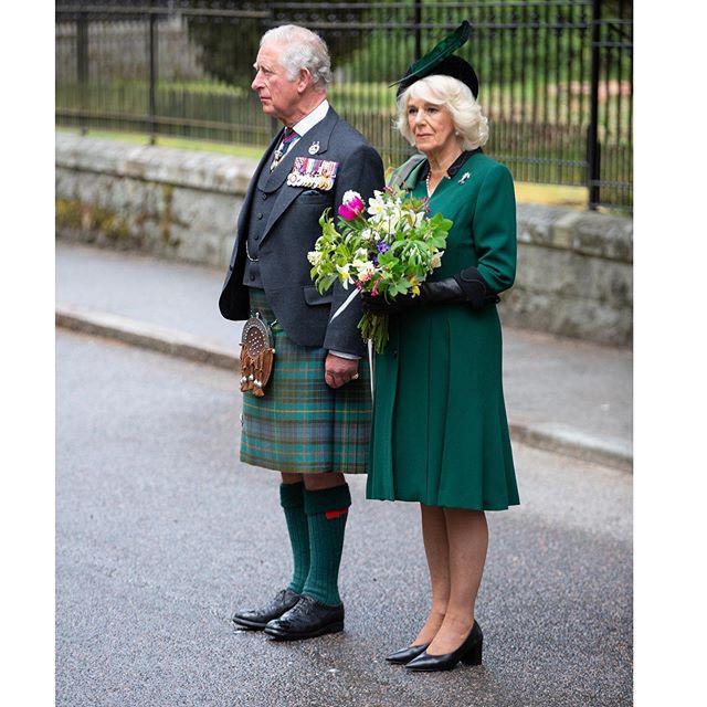 71岁卡米拉最新图片,70岁卡米拉全身照