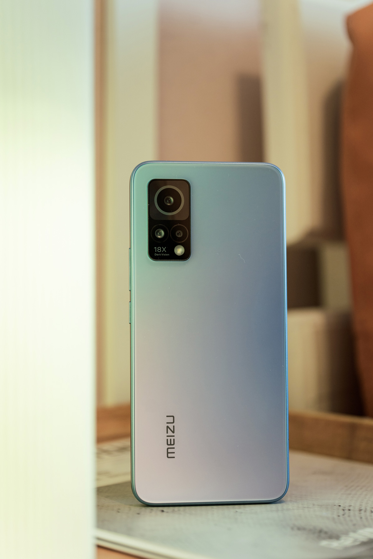 新机直屏次旗舰来了魅族18x官宣,魅族18x是家庭旗舰还是青年旗舰